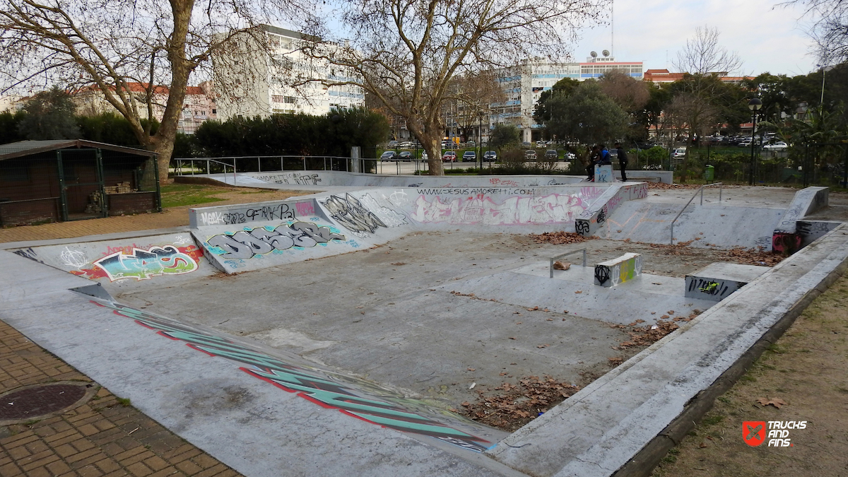 Ilha Magica do Lido skatepark